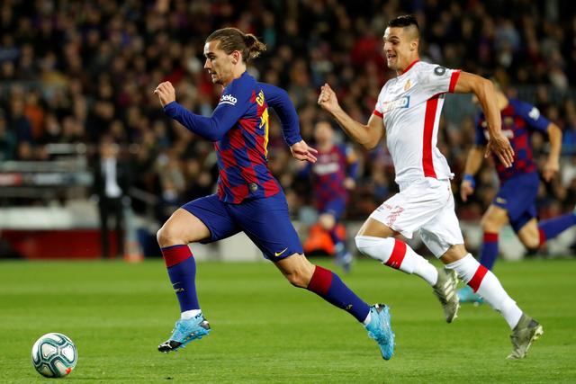 徐杰22+11广东胜山东 莫兰德19+10于德豪14分